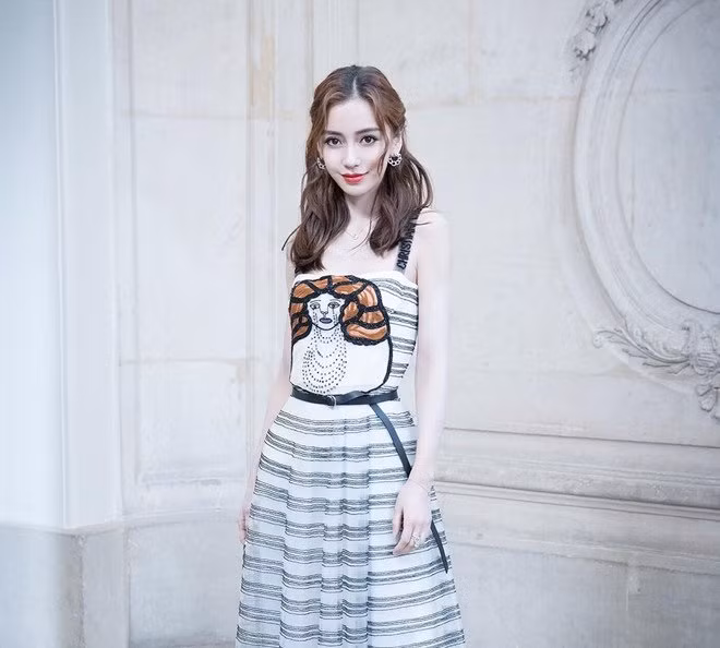 Angelababy và các mỹ nhân Hoa ngữ bị chê mặc xấu vì quá gầy-6