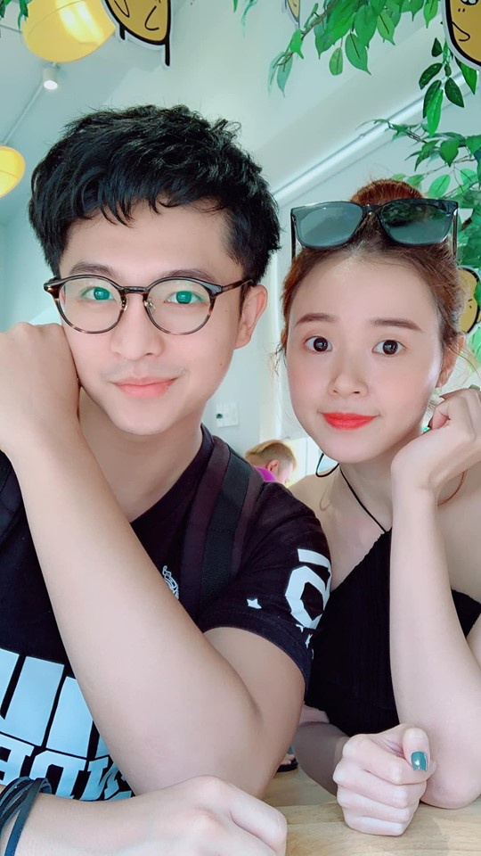 Xôn xao loạt ảnh Midu thân thiết bên Harry Lu ảnh 2 midu-lai-dang-anh-than-thiet-ben-harry-lu-2-ngoisao.vn-w540-h960