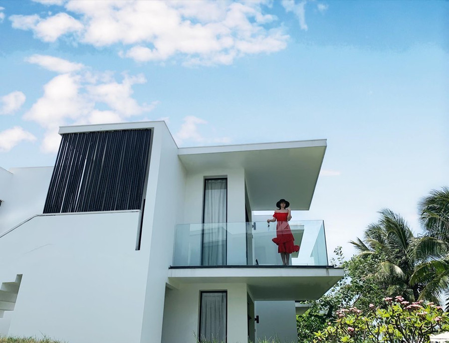 Cuộc sống như bà hoàng của diễn viên lấy đại gia hơn 12 tuổi