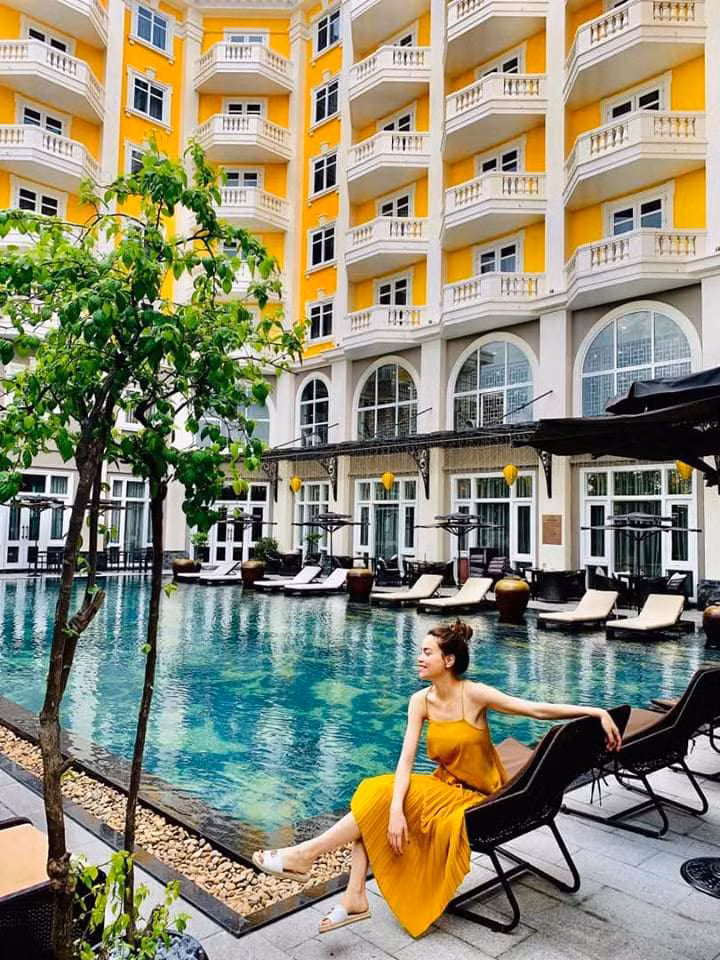 Hồ Ngọc Hà tiếp tục lộ thân hình gầy gò, khác xa với hình ảnh nuột nà ảnh 2 Empty