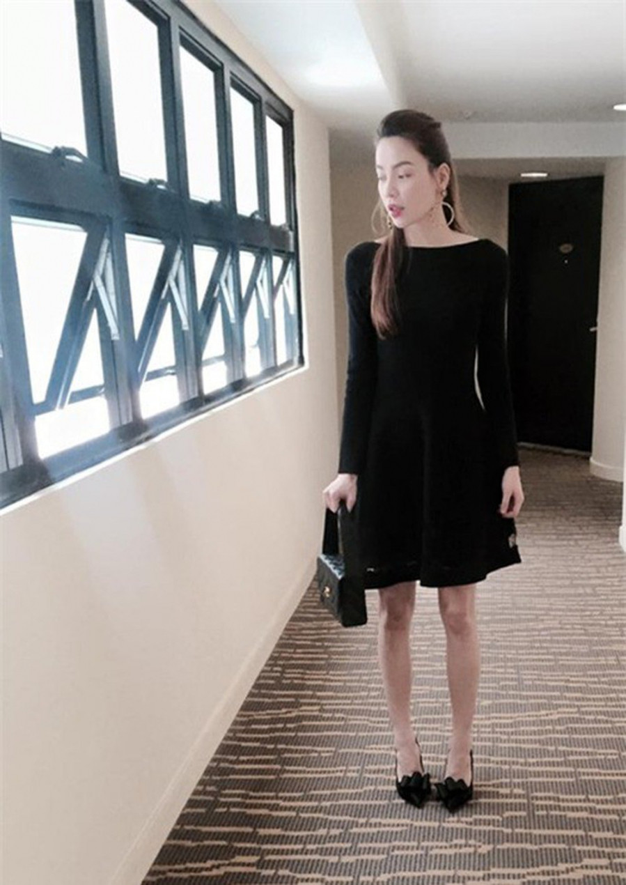 Hồ Ngọc Hà tiếp tục lộ thân hình gầy gò, khác xa với hình ảnh nuột nà ảnh 5 Empty