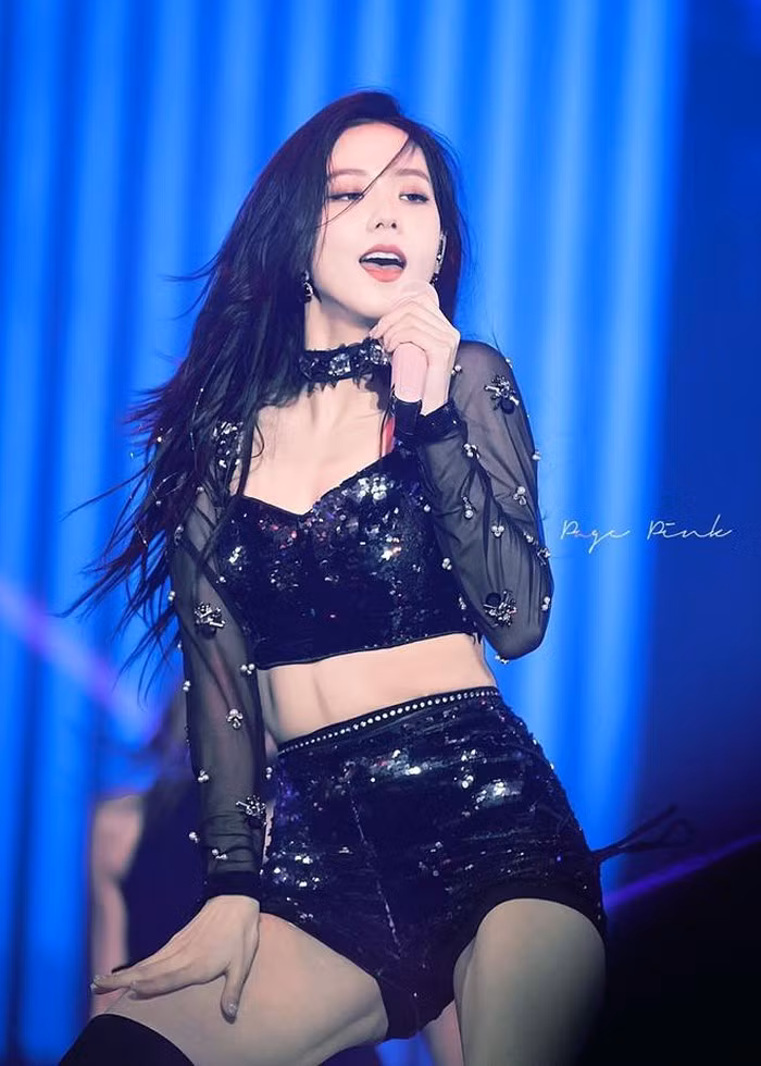 Những mỹ nhân gợi cảm được xem là bạn gái của Son Heung-min ảnh 3 Những mỹ nhân gợi cảm được xem là bạn gái của Son Heung-min ảnh 3