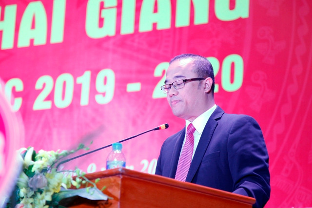 PGS.TS Nguyễn Trúc Lê - Hiệu trưởng Trường ĐH Kinh tế.