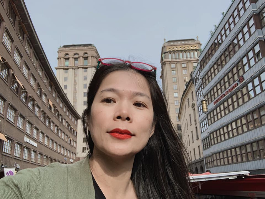 Hai con gái nhà Mỹ Lệ: 13,14 tuổi đã sở hữu đôi chân siêu mẫu, thành thạo 5 thứ tiếng ảnh 13 "vuot mat" me, hai cong chua nha my le chi moi 13,14 tuoi da so huu doi chan sieu mau - 16