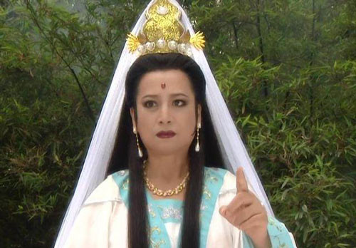 Bên cạnh Quan Âm Bồ Tát có rất nhiều kỳ chân dị thú.
