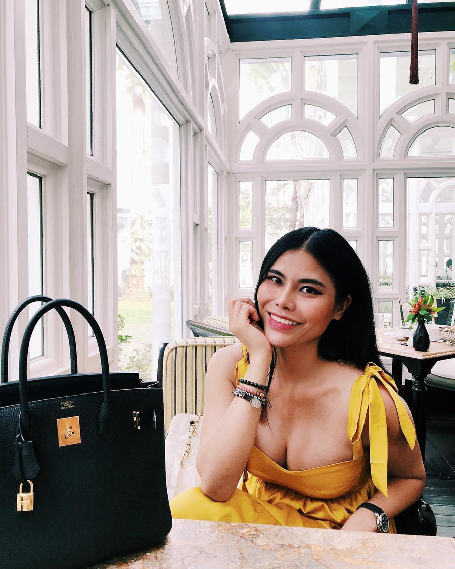 Tay chơi hàng hiệu có tiếng bóc phốt Sĩ Thanh dùng hàng nhái là ai? ảnh 5 Tay chơi hàng hiệu có tiếng bóc phốt Sĩ Thanh dùng hàng nhái là ai? ảnh 5