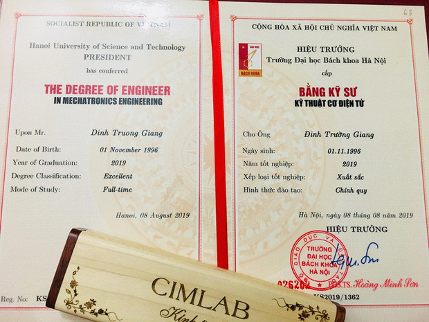 Soái ca trường ĐH Bách Khoa: Thành tích học tập "khủng", TOEIC 905/990, khởi nghiệp từ thời đi học ảnh 2 Soái ca trường Bách Khoa: Tốt nghiệp kỹ sư bằng xuất sắc, 2 Huy chương Bạc Olympic, TOEIC 905/990, khởi nghiệp từ khi còn đi học!-2