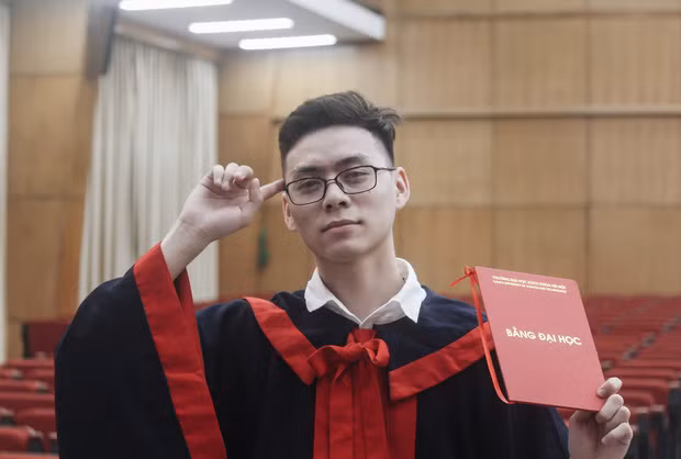 Soái ca trường Bách Khoa: Tốt nghiệp kỹ sư bằng xuất sắc, 2 Huy chương Bạc Olympic, TOEIC 905/990, khởi nghiệp từ khi còn đi học!-6