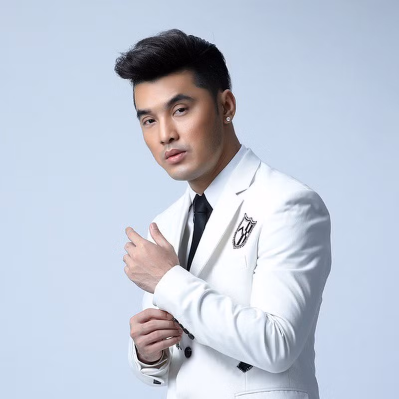 Ngỡ ngàng tên thật của Quang Lê, Đàm Vĩnh Hưng, Isaac, Bảo Thy... ảnh 20