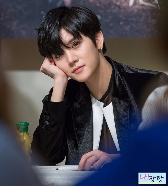 5 nam thần đẹp không góc chết, chỉ cần liếc qua, fan nữ cũng muốn rụng tim