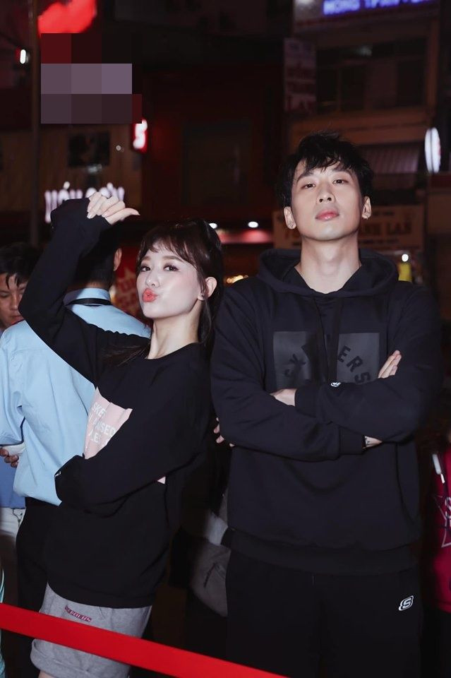 "Bỏ quên ông xã", Hari Won trẻ trung như gái 18 ảnh 3 Hari Won trẻ trung như gái 18, bỏ quên ông xã, sánh bước cùng Tuấn Trần ảnh 2