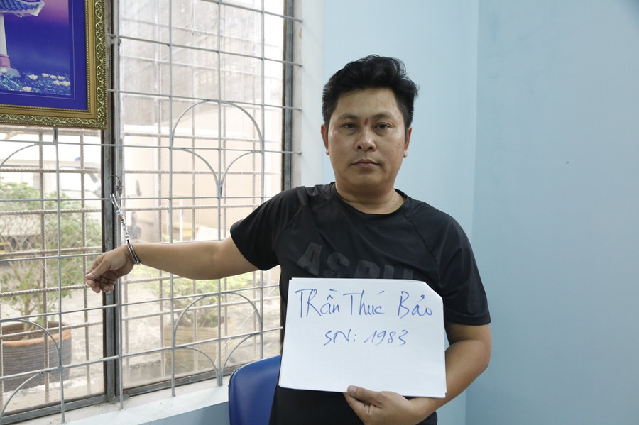 Bảo tại công an. Bảo tại công an.