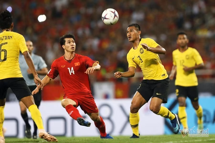Chính thức: Hoãn trận Việt Nam vs Malaysia vì dịch Covid-19