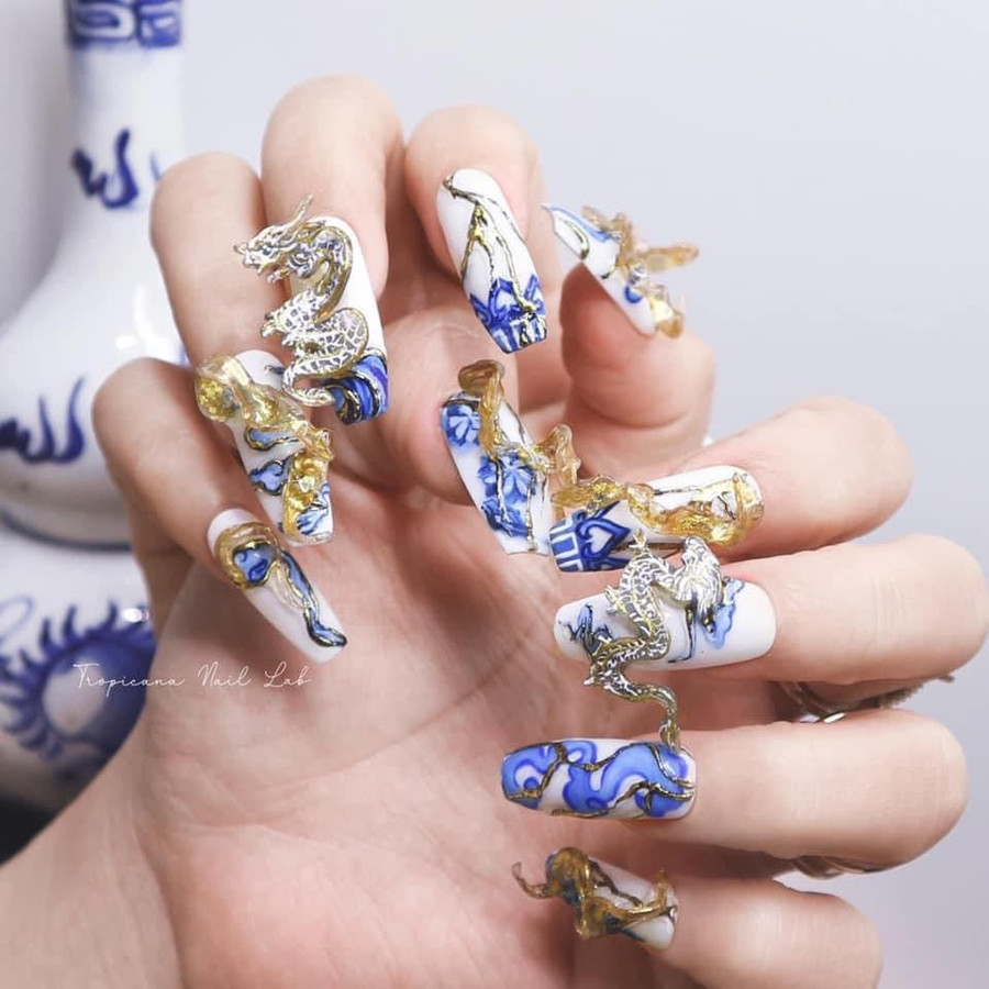 Chị em nào dám thử mẫu nail siêu độc lạ năm Trâu vàng này? ảnh 2 Chị em nào dám thử mẫu nail siêu độc lạ năm Trâu vàng này? ảnh 2