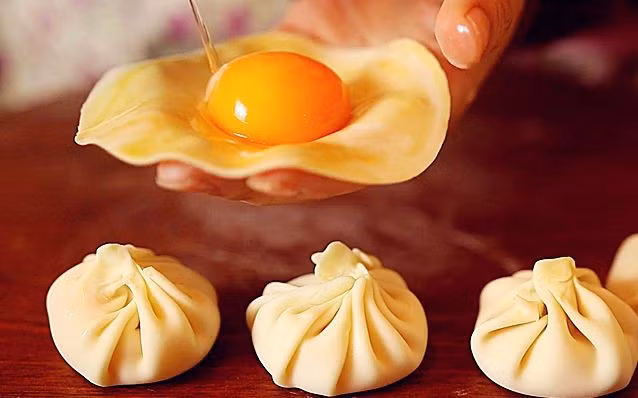 Cách chế biến và cho con ăn trứng đúng cách ở từng độ tuổi khác nhau các mẹ rất nên nắm rõ - Ảnh 1.