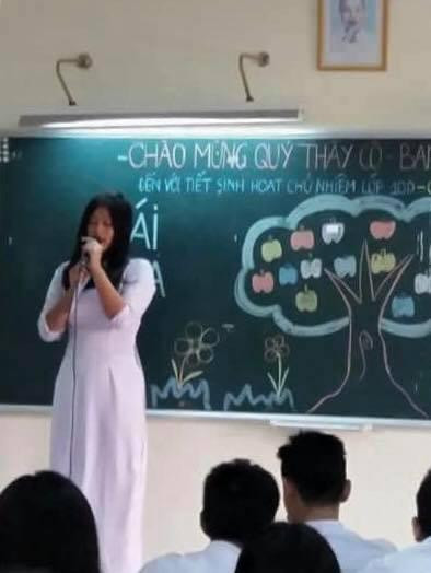 Để được sải bước trên sàn diễn, Thiên Ân giảm 15 kg trong 4 tháng.