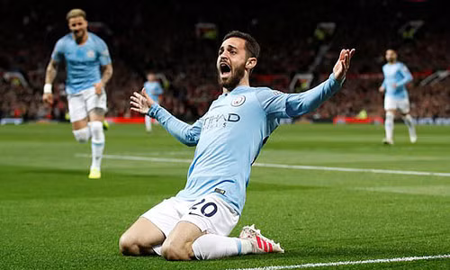 Bernardo Silva mừng bàn mở tỷ số khi hiệp hai trôi qua được 10 phút