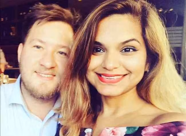 Muốn được bạn trai cầu hôn, hãy học ngay bí quyết của cô gái này!