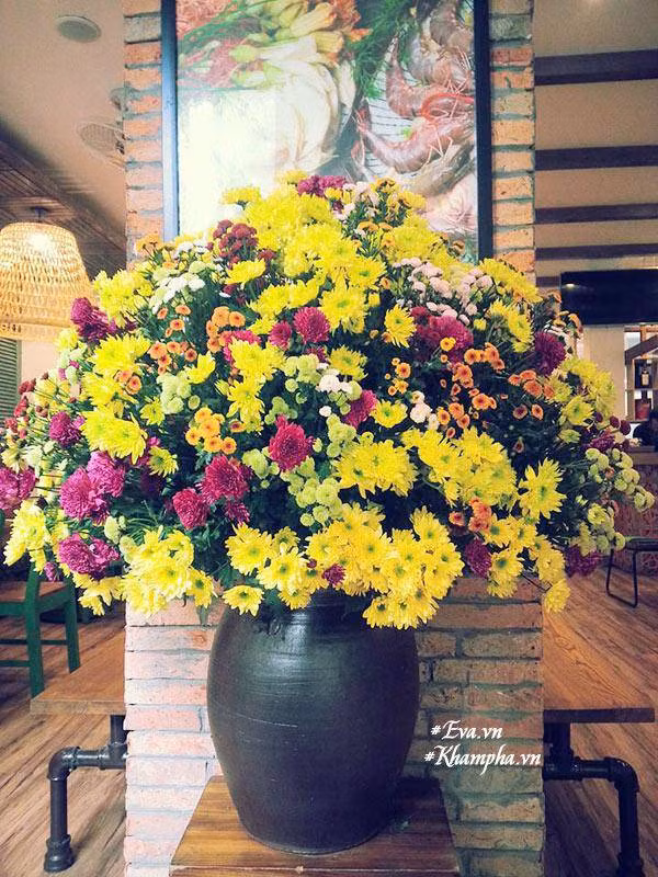 cach cam hoa cuc dep cho ngay tet them ruc ro - 11