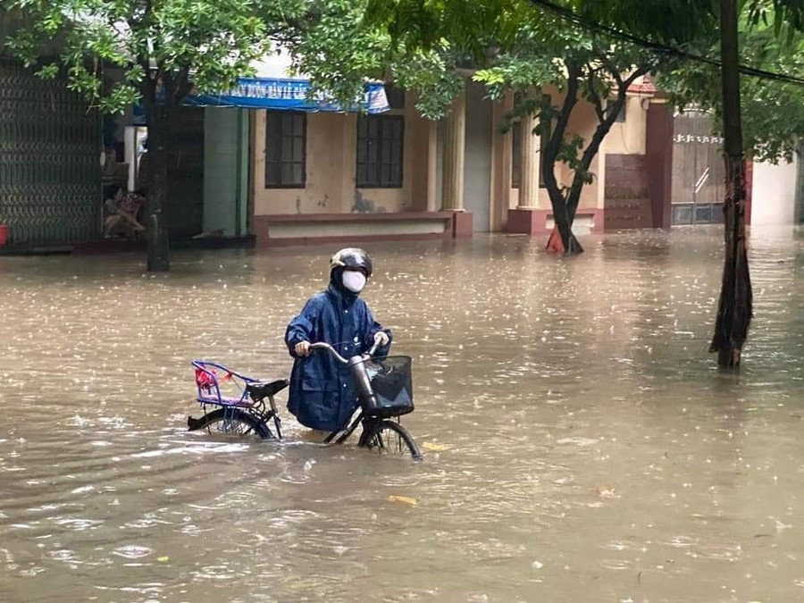 Dự báo sẽ còn mưa to tại Nam Định đến hết 10/9. - ảnh Page NĐ Dự báo sẽ còn mưa to tại Nam Định đến hết 10/9. - ảnh Page NĐ