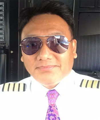 Phi công Ricoseta Mafella. Phi công Ricoseta Mafella. Ảnh: Buzzfeed news