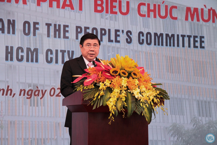 Ông Nguyễn Thành Phong- Chủ tịch UBND TPHCM phát biểu tại lễ khai giảng và khánh thành khối phòng học mới của UEL Ông Nguyễn Thành Phong- Chủ tịch UBND TPHCM phát biểu tại lễ khai giảng và khánh thành khối phòng học mới của UEL