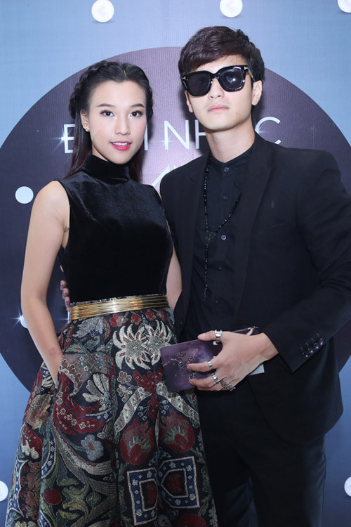 ho-ngoc-ha-sanh-dieu-den-chuc-mung-giang-hong-ngoc-11