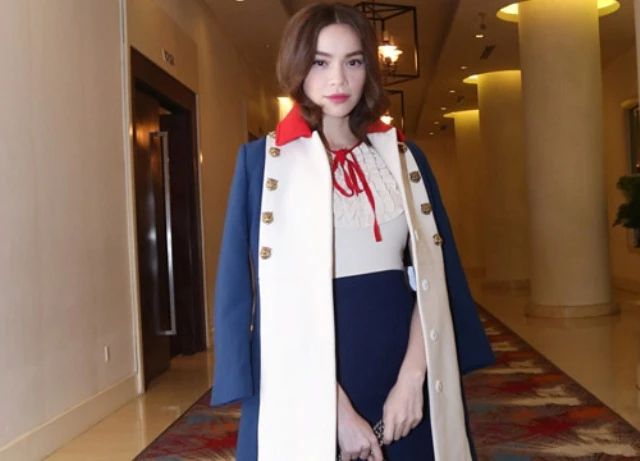 Hồ Ngọc Hà sành điệu đến chúc mừng Giang Hồng Ngọc