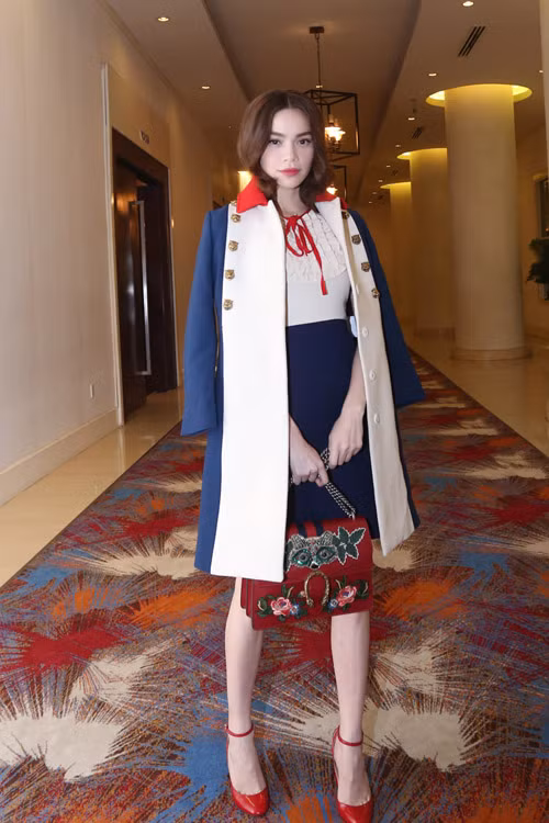 ho-ngoc-ha-sanh-dieu-den-chuc-mung-giang-hong-ngoc-1