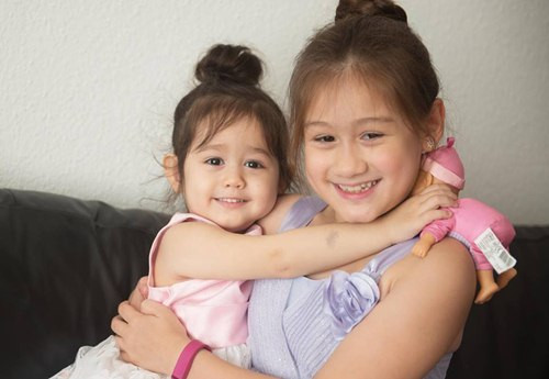 3 bé gái Việt lai Tây siêu đáng yêu có lượng fan áp đảo nghệ sĩ nổi tiếng