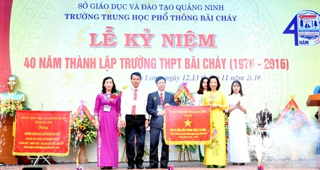 Trường THPT Bãi Cháy kỷ niệm 40 năm thành lập