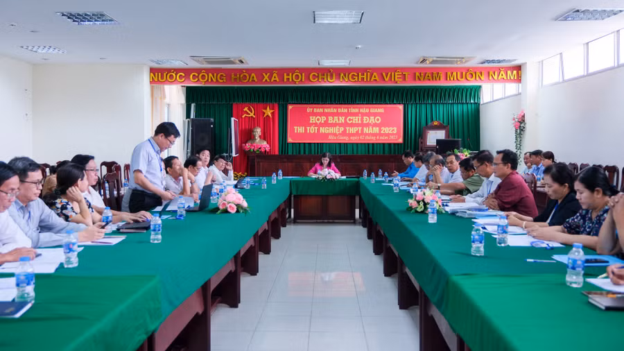 Quang cảnh hội nghị công tác tổ chức kỳ thi tốt nghiệp THPT năm 2023 tỉnh Hậu Giang.