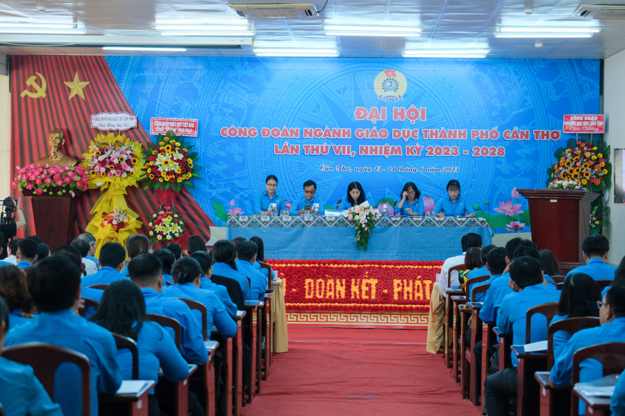 Quang cảnh đại hội.