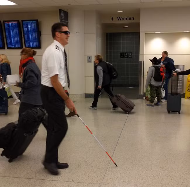 bat gap hinh anh "kho do" o cac san bay tren the gioi hinh anh 4