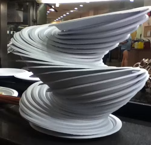 Đỉnh cao của nghệ thuật sắp đĩa.