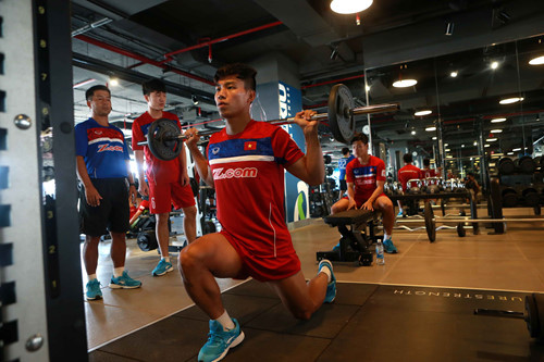 "Giải mã" cách dùng người cũ - mới của thầy Park ảnh 1