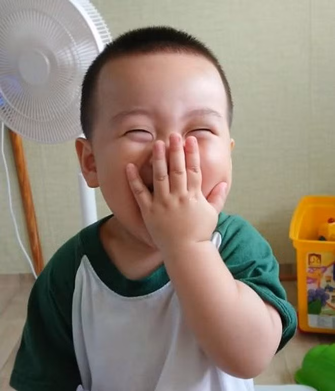 be trai gay sot voi hang nghin bieu cam de thuong, ai xem cung khong nhin duoc cuoi - 21