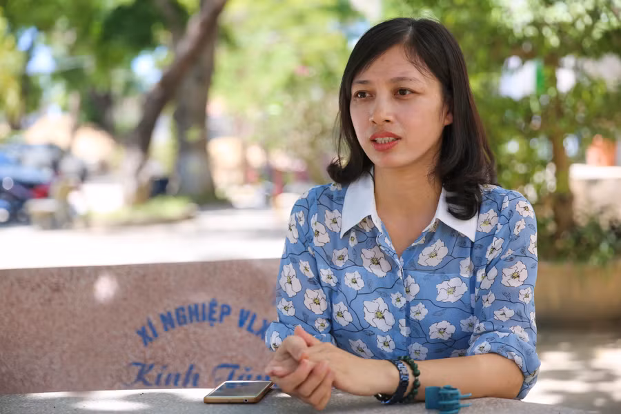 Cô Hồ Thị Hương (GV Tiếng Anh, Trường THCS Quỳnh Thiện, Hoàng Mai, Nghệ An)