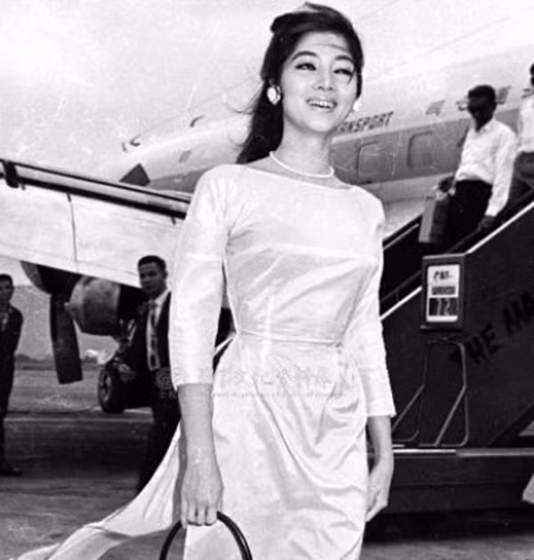 Ngọc Trinh hay Lý Nhã Kỳ cũng không bằng Thẩm Thúy Hằng . ảnh 5