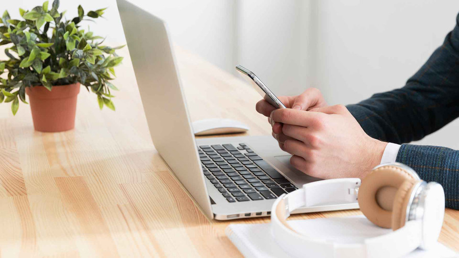 Hương hoa có thể giúp bạn thoát khỏi tình trạng suy sụp. (Ảnh: ITN). Hương hoa có thể giúp bạn thoát khỏi tình trạng suy sụp. (Ảnh: ITN).