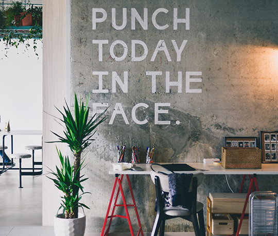 Ngay cả khi bạn đang đi sâu vào lịch trình của mình, đừng quá khắt khe với bản thân nếu bạn không tuân thủ nó.