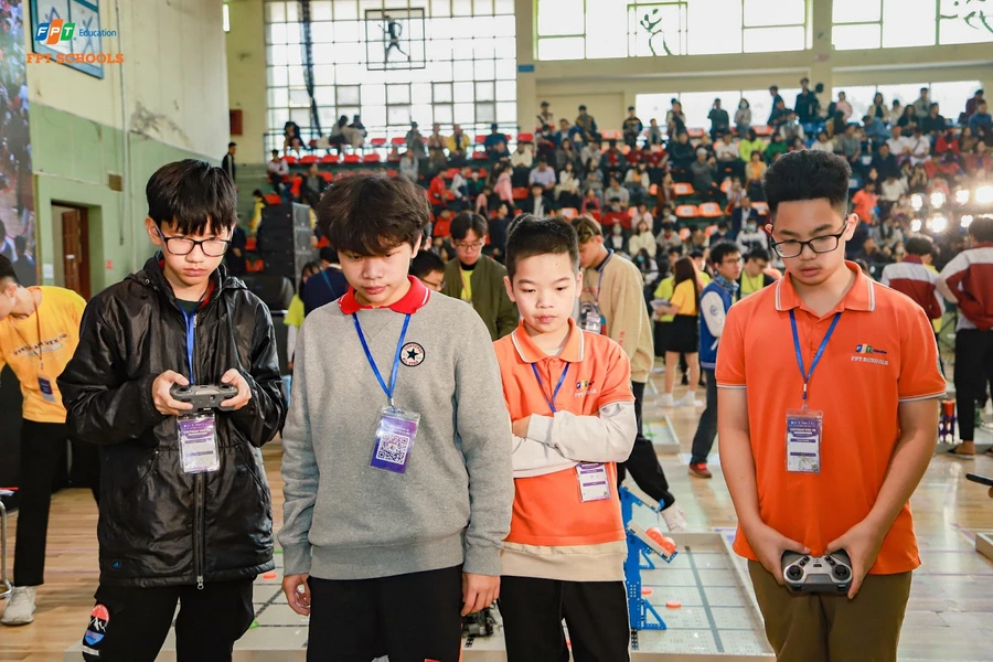  FPT Schools giành 3 suất tranh tài tại VEX Robotics World Championship 2023