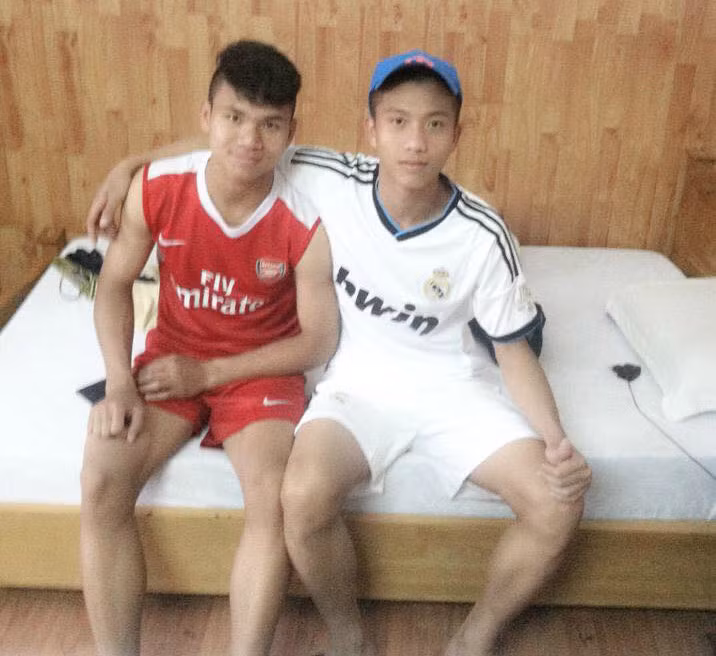 8 dieu thu vi ve Phan Van Duc: Thich vuot toc, con gai de mat moc hinh anh 3