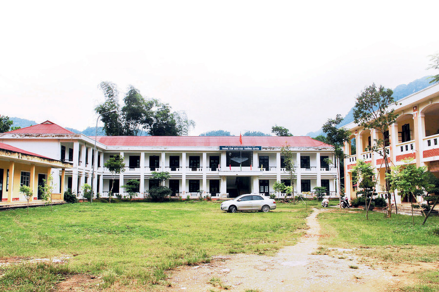 Khung cảnh như bị bỏ hoang của Trung tâm GDNN-GDTX huyện Quan Hóa (Thanh Hóa)