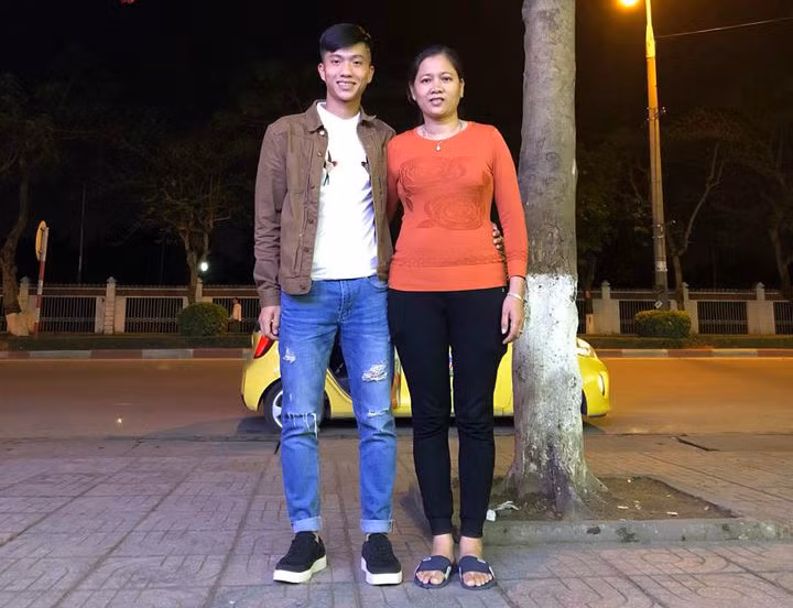 8 dieu thu vi ve Phan Van Duc: Thich vuot toc, con gai de mat moc hinh anh 2