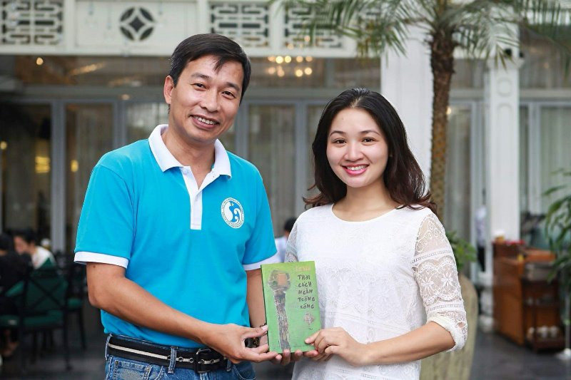 Kỹ sư Trần Thành - Nhà báo Lữ Mai: Đồng tác giả sách "Nơi đầu sóng". (Ảnh: NVCC). Kỹ sư Trần Thành - Nhà báo Lữ Mai: Đồng tác giả sách "Nơi đầu sóng". (Ảnh: NVCC).