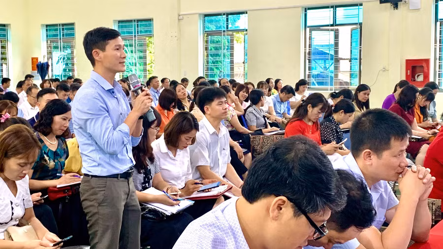 Đại biểu phát biểu tại Hội thảo.