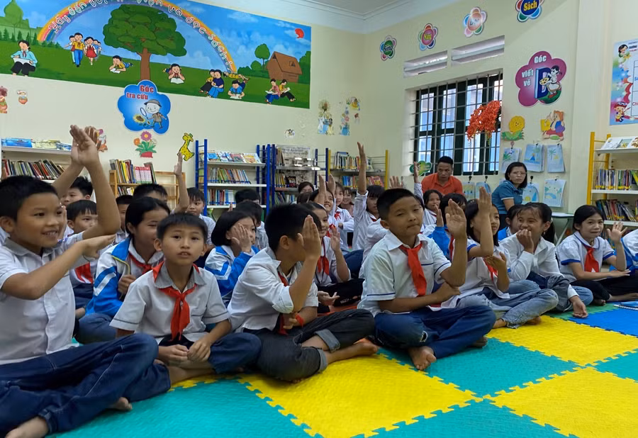 Nét mặt hào hứng đầy rạng rỡ khi bắt đầu tiết học