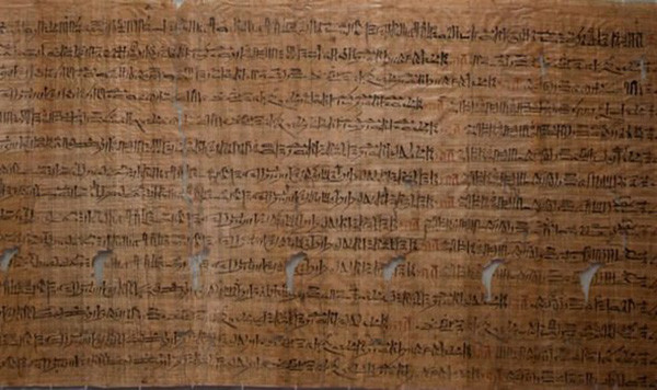 Pharaoh Ramses III là nạn nhân của một âm mưu ám sát. Pharaoh Ramses III là nạn nhân của một âm mưu ám sát.