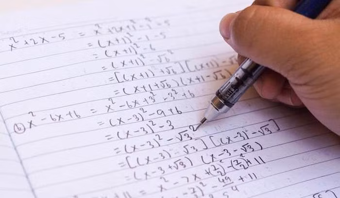 Cậu bé 13 tuổi tự tử vì không hoàn thành bài tập về nhà.